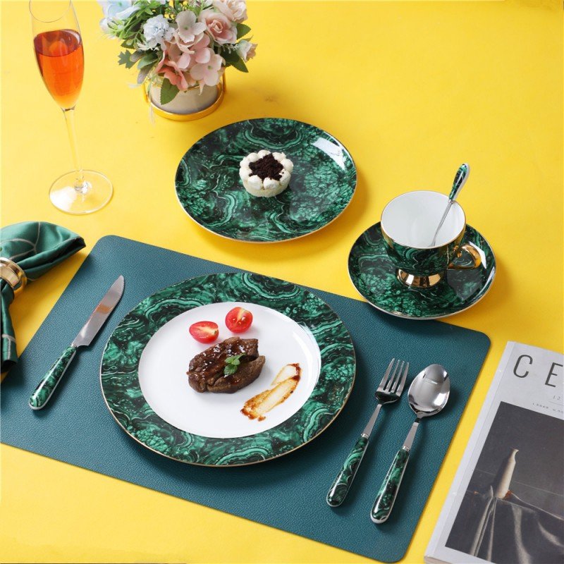Imperial Emerald | Luxury Gold-Rimmed Bone China Place Setting - Royal Banquet Collection - Image 2