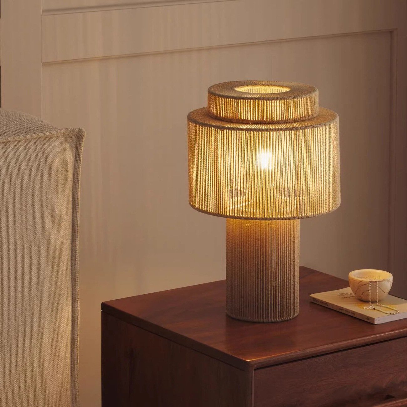 Japanese-style vintage hemp rope table lamp; Wabi-sabi/mid-century modern aesthetic; creative ambient lighting for homestays, hotels, living rooms, and bedside tables. - Image 2