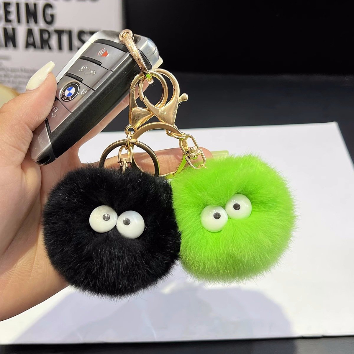 Orange Big-Eye Soot Sprite Pom-pom Keychain, Funny Cute Plush Charm, Car Key & Bag Pendant, Small Gift For Students & Besties - Image 4
