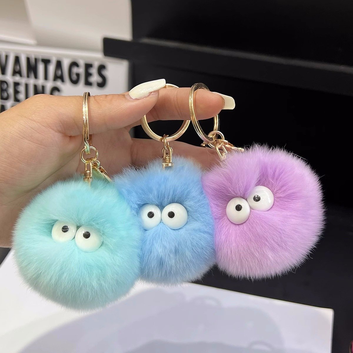 Orange Big-Eye Soot Sprite Pom-pom Keychain, Funny Cute Plush Charm, Car Key & Bag Pendant, Small Gift For Students & Besties - Image 5