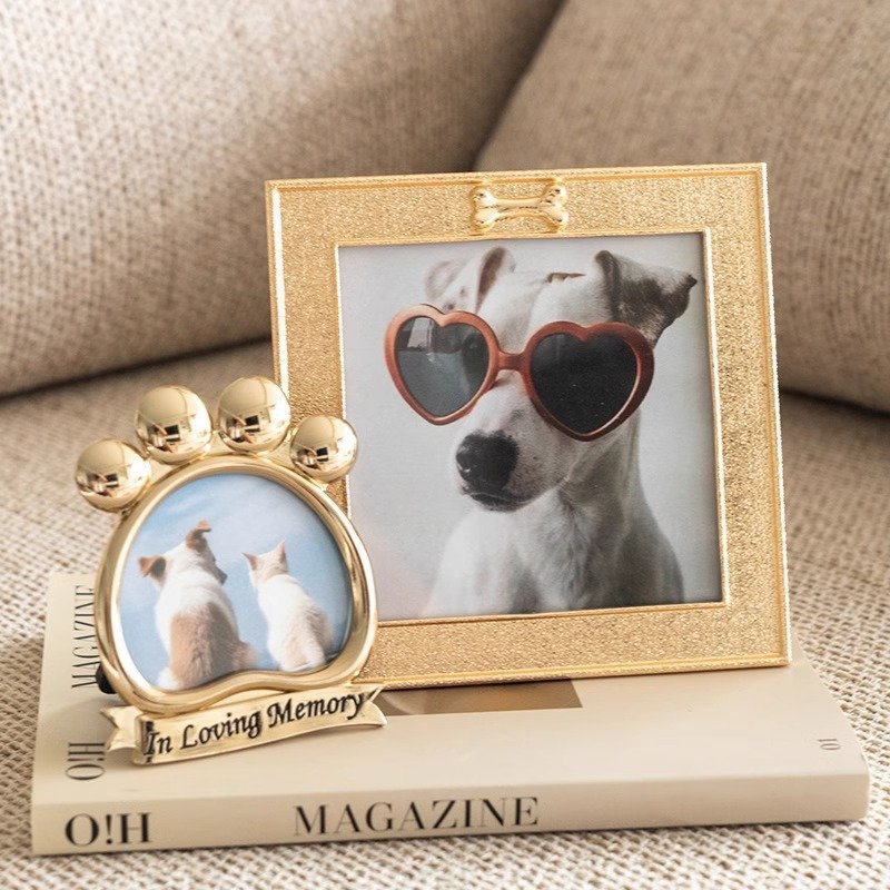 Golden Paw Print Pet Memorial Picture Frame - Image 2