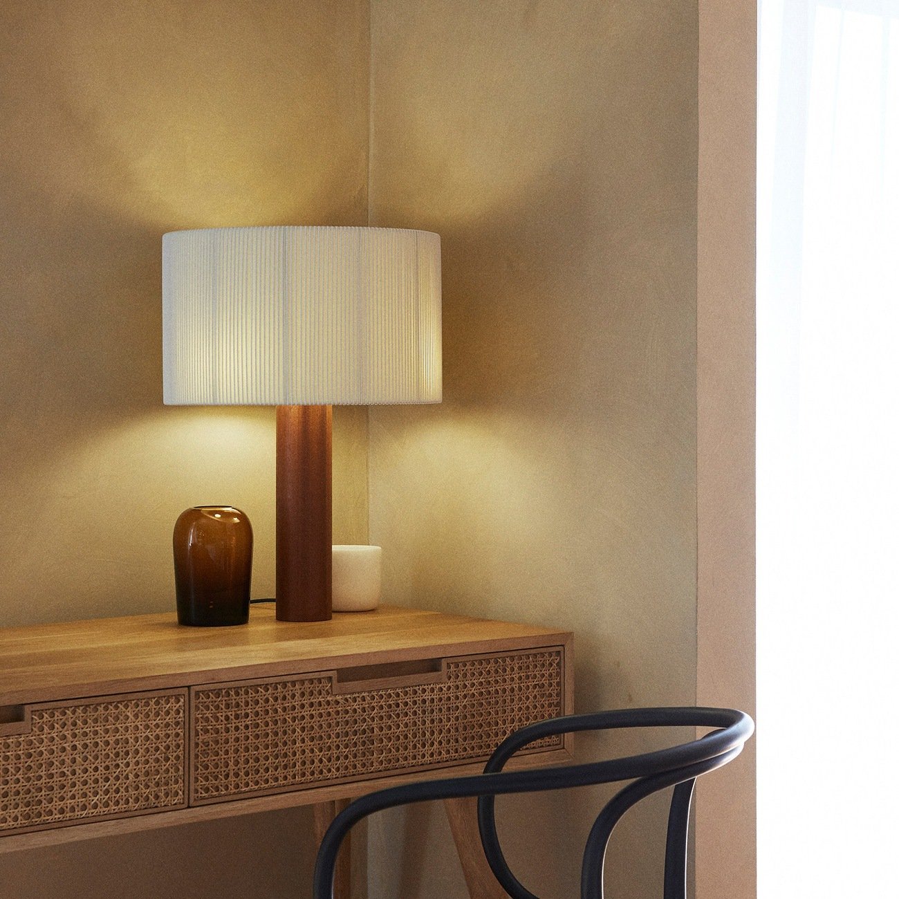 Nordic Minimalist Wooden LED Table Lamp with Fabric Shade – Wabi-Sabi Style Ambient Light for Living Room, Bedroom, or Bedside Decor - Image 4