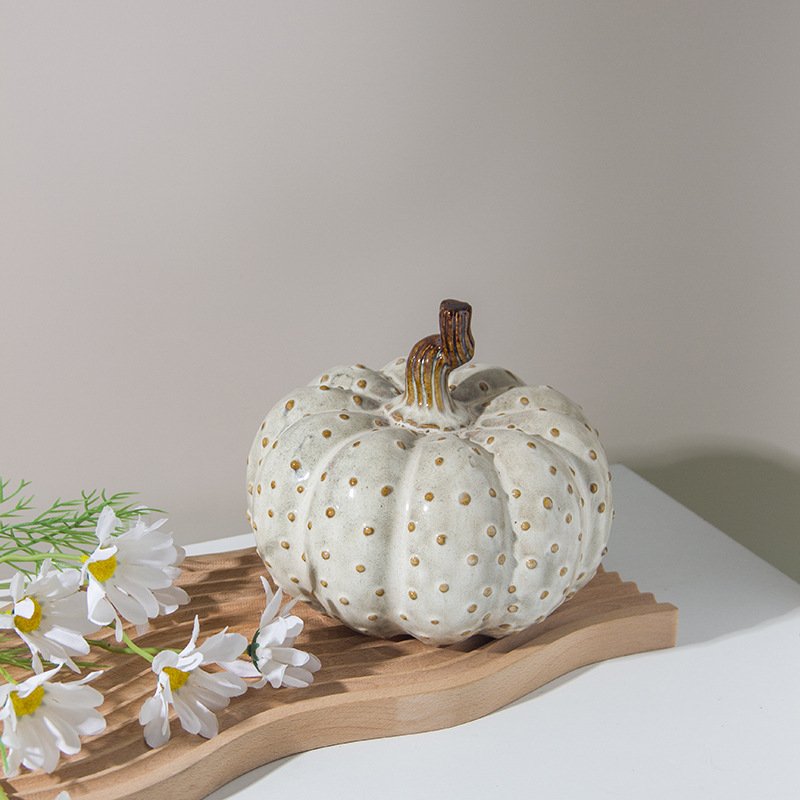 Country Cottage Dotted Oatmeal Ceramic Pumpkin - Image 4