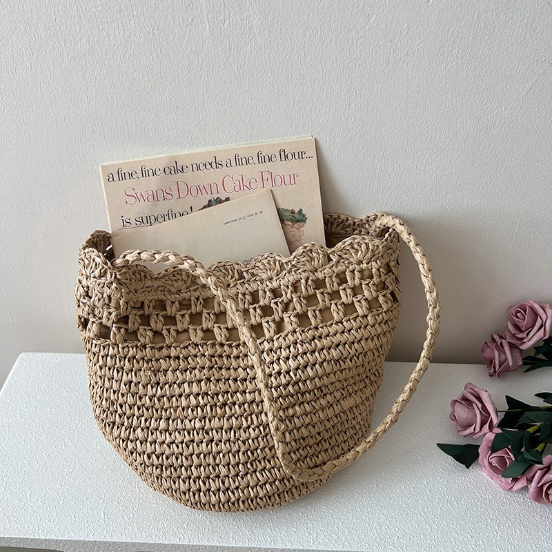 The Meadow Wave: Scalloped Open-Knit Straw Bucket Bag - Image 5